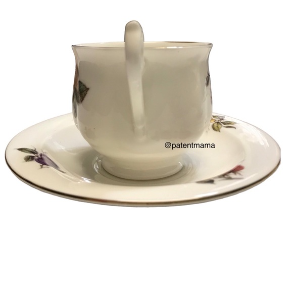 STAFFORDSHIRE ENGLAND FINE BONE CHINA FLUTED STRAWBERRY FRUIT TEA CUP AND SAUCER - Picture 3 of 7